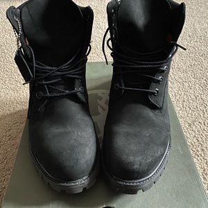 Black Timberland Boots